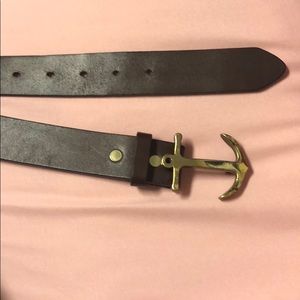 Vineyard Vines Leather Anchor Belt